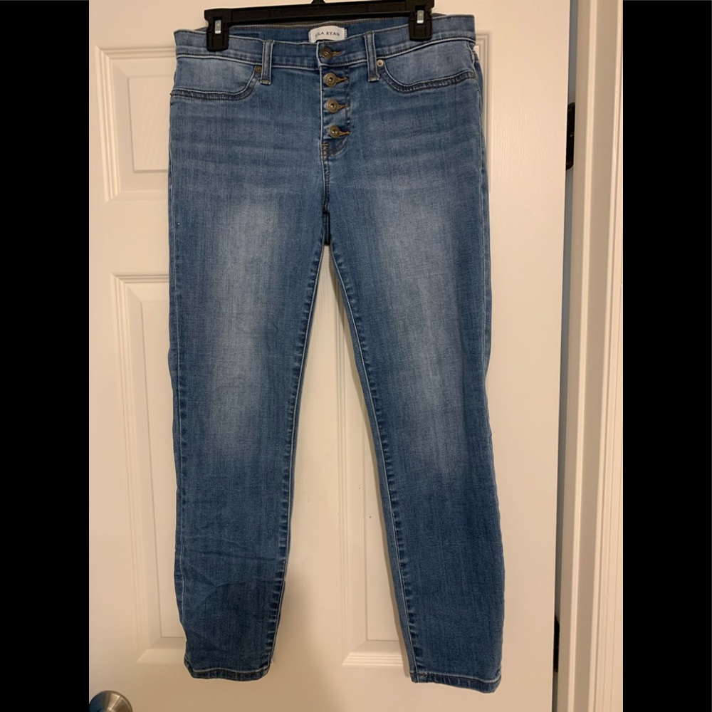 Lila Ryan button fly ankle jeans